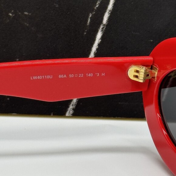 NEW LOEWE SUNGLASSES RED WOMEN EYEWEAR LOEWE LW40110U 66A